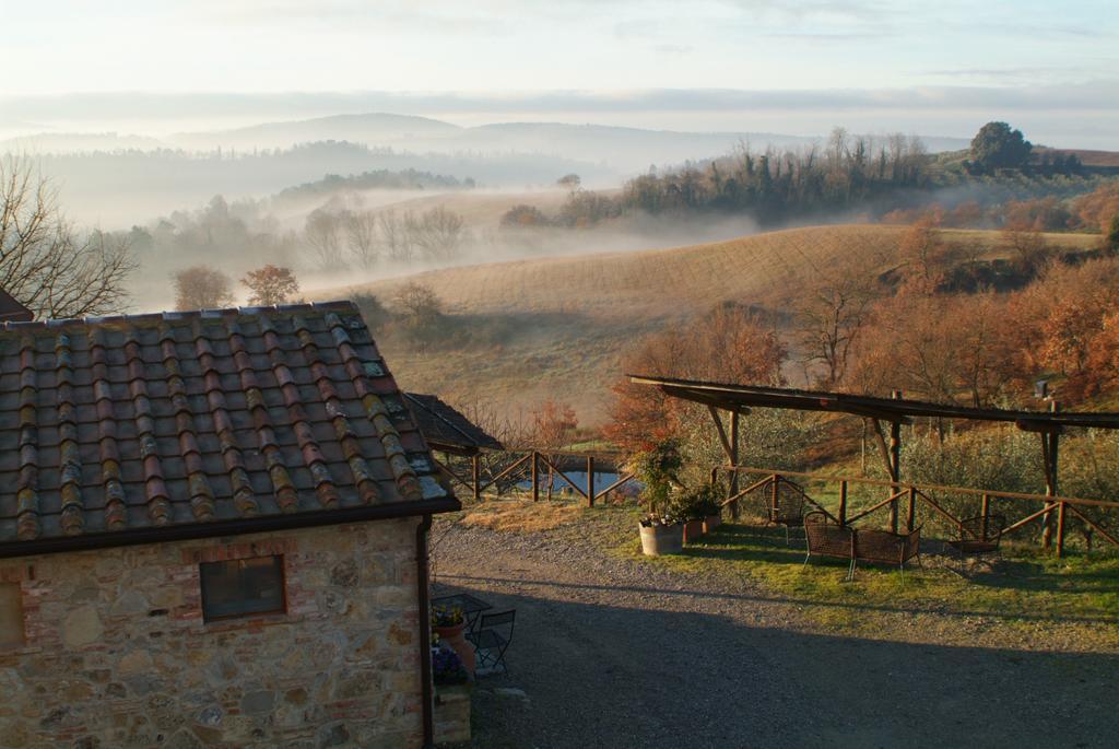 Agriturismo Podere Alberese Asciano Dış mekan fotoğraf