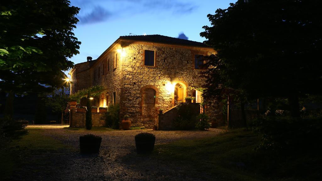 Agriturismo Podere Alberese Asciano Dış mekan fotoğraf