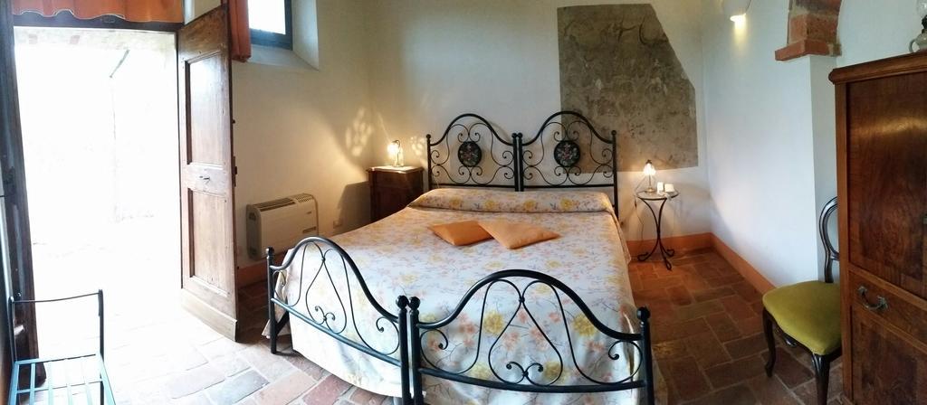 Agriturismo Podere Alberese Asciano Oda fotoğraf