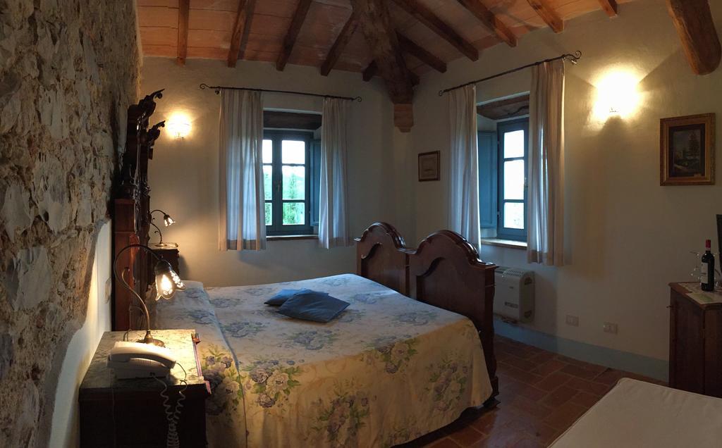 Agriturismo Podere Alberese Asciano Dış mekan fotoğraf